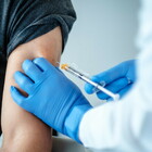Vaccino Lazio, 30 mila dosi al giorno. La Regione