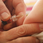 Vaccini, il tribunale riconosce il danno e condanna la Asl di Bari Dovrà risarcire 2 milioni alla famiglia di un bambino Vaccini, il tribunale riconosce il danno e condanna la Asl di Bari Dovrà risarcire 2 milioni alla famiglia di un bambino