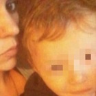 Bimbo di 2 anni picchiato dal fidanzato della madre 