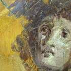Scavi di Pompei, appello social ai turisti: «Donate per il restauro degli affreschi»