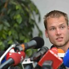 Alex Schwazer, archiviata l'accusa di doping: «Le urine furono alterate». Iaaf e Wada sotto accusa