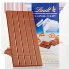 Cioccolato Lindt, tavolette al latte ritirate dal mercato: «Pezzetti di plastica all'interno»