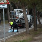 Incidente mortale davanti al Des Bains: travolto e ucciso da un furgone