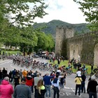 Giro d'Italia nel Reatino, in tanti sulle strade ad applaudire i big del ciclismo. Foto