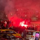 Marocco in semifinale, esplode la festa a Roma: a Centocelle fumogeni e caroselli d'auto