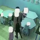 Ai bambini: «Vi facciamo mordere dai cani». Arrestate quattro maestre in una scuola materna. Una è salentina Ai bambini: «Vi facciamo mordere dai cani». Arrestate quattro maestre in una scuola materna. Una è salentina
