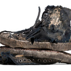 Balenciaga lancia le sneakers "distrutte" da 1.450 euro (in edizione limitata): bufera social