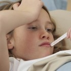 Mezzo milione di ragazzi con tosse e raffreddore: colpa dei virus scatenati