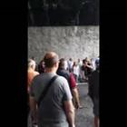 Crollo Ponte Genova, il discorso del poliziotto che ha portato ordine nel panico generale