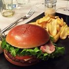 Masterchef e Mac Donald's complici nello scherzo: hamburger del fast food scambiato per ricetta da chef