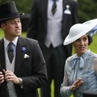 Kate Middleton incanta al Royal Ascot 2019: pizzo celeste e trasparenze