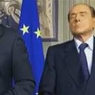 Consultazioni, Berlusconi show gesti e smorfie per comunicare in silenzio