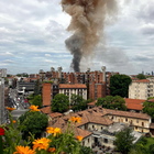 Incendio a Milano in pieno centro