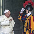 Guardie Svizzere, ancora stop alle donne: Papa Francesco boccia il finanziamento per nuovi spazi in caserma