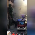 Roma, incendio in via Mario de' Fiori: in fiamme il ristorante "Al 34"