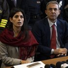 Il ministro Costa: «Le Regioni prendano i rifiuti di Roma»