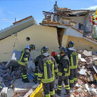 Lucca, esplode una casa per fuga di gas: 5 feriti e un disperso. Donna trovata viva tra le macerie