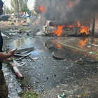 Ucraina, raid russo su un mercato nel Donetsk: missili sulla folla, almeno 16 morti (tra questi un bambino)