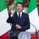 • Migranti, Renzi alla Ue: "Ci aiuti o metteremo il veto sul bilancio"