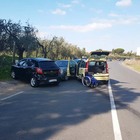 Roma, incidente tra due auto a Lanuvio: quattro persone ferite, una coppia di Aprilia è grave