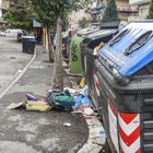 Genova, ora anche l'emergenza rifiuti: distrutti compattatore e mezzi Amiu