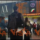 Deragliamento treno merci a Firenze, ritardi di ore e cancellazioni a Roma Termini. Le immagini