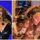 Beyoncé, la mamma e la vecchia foto della cantante con dedica: «Sei un dono per tanti motivi»
