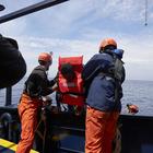 Sea Eye soccorre barcone con 64 migranti