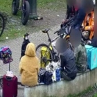 Monza, banda spaccia al parco tra i giochi dei bambini