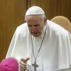 In Vaticano le lacrime degli abusati. Il Papa: misure concrete