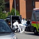 Roma, giallo al Trionfale: uomo trovato morto in casa con gravi ustioni, si sospetta omicidio