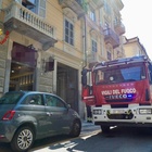 Torino, incendio in casa: ragazzo intrappolato salvato dai vigili del fuoco