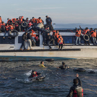 Migranti, in Grecia una barriera galleggiante di 2,7 km per fermare gli sbarchi