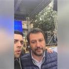 Giovane Dem finge selfie con Salvini e poi chiede: "Dove sono i 49 milioni?"