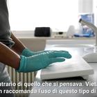 Coronavirus, secondo l'Oms i guanti sono inutili