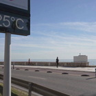 Spagna, caldo anomalo a Malaga: temperature oltre i 25 gradi