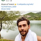 Tuffo con foto social al lago del Turano