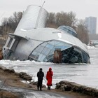 San Pietroburgo, nave-ristorante affonda nel fiume Neva: era in vendita per quasi mezzo milione di euro