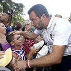 Salvini a Bibbiano: «Commissione d'inchiesta. Non avrò pace fin quando tutti i bimbi a casa»