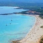 Sardegna, si riapre: tornano i voli aerei e spiagge attrezzate per fase 2