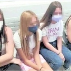 Peschiera Del Garda, le ragazze molestate sul treno: «Insultate perché bianche». Indagini sul branco