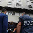 Blitz a Tor Bella Monaca, sgomberate le case occupate: sequestri di droga e arresti