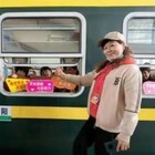 A Wuhan è partito il primo treno turistico del 2021: a bordo 900 persone, tour di due giorni