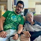 Bossi resta a casa, 81 anni «sempre col sigaro»
