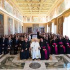 Il Papa bacchetta i nunzi apostolici: «Basta con malignità e abiti firmati»