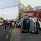 Ceccano, grave incidente in via Gaeta: donna estratta dall'auto e trasferita in ospedale