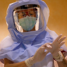 Coronavirus, nel Lazio 38 nuovi positivi (22 dall'estero). L'assessore: «Mettete sempre la mascherina»