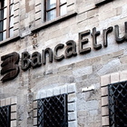 • Pensionato suicida, il pm: "Banca Etruria non avvisò del rischio"