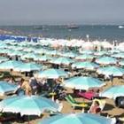 • Rimini, turista torinese travolta dalle onde: muore a 45 anni