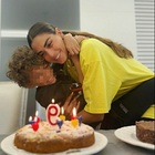 Melissa Satta festeggia i 9 anni di Maddox: «Auguri amore della mia vita». Dal compleanno al tifo per Berrettini